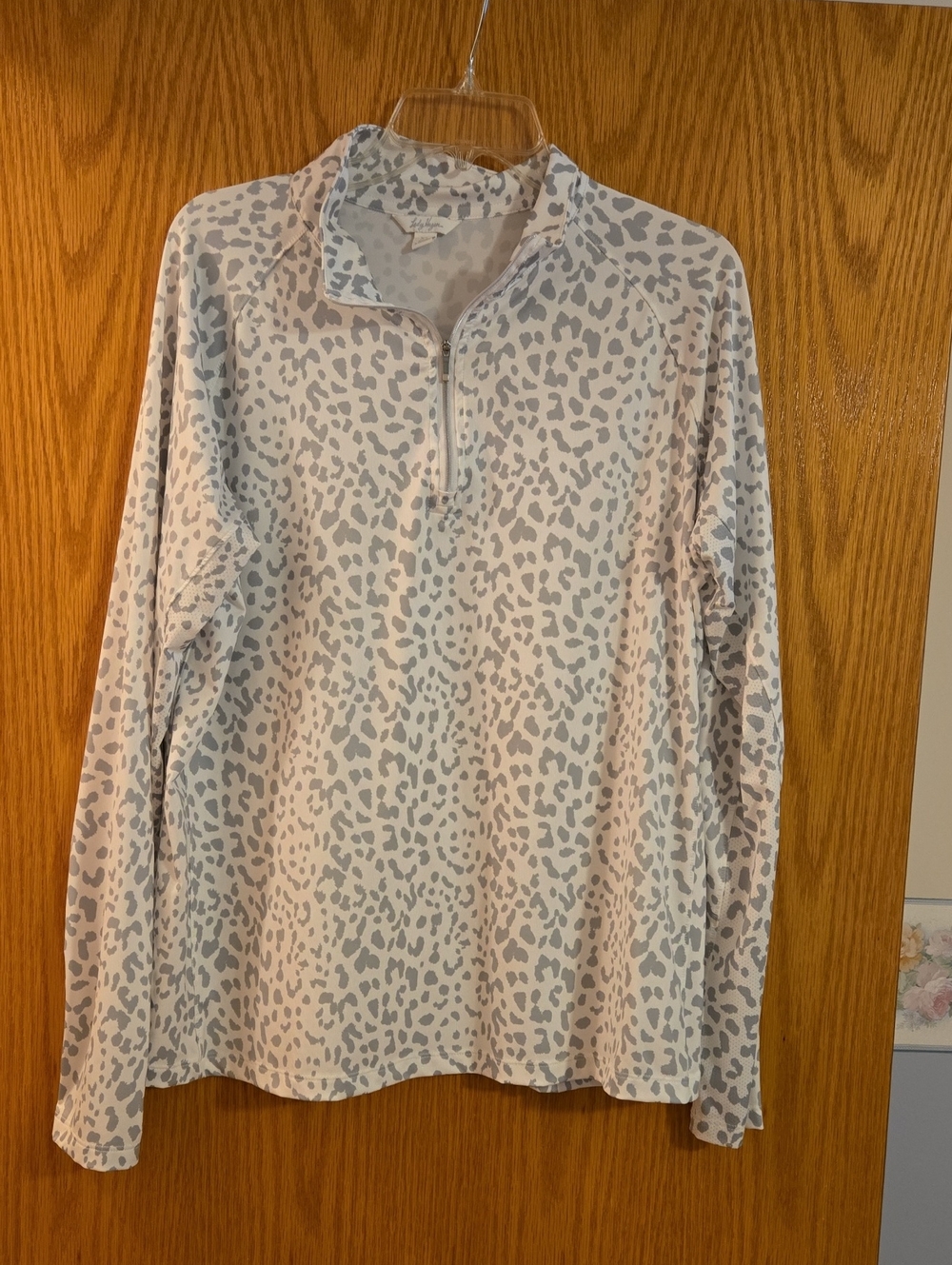 Lady Hagen Light Gray Animal-Print Quarter-Zip Pullover
